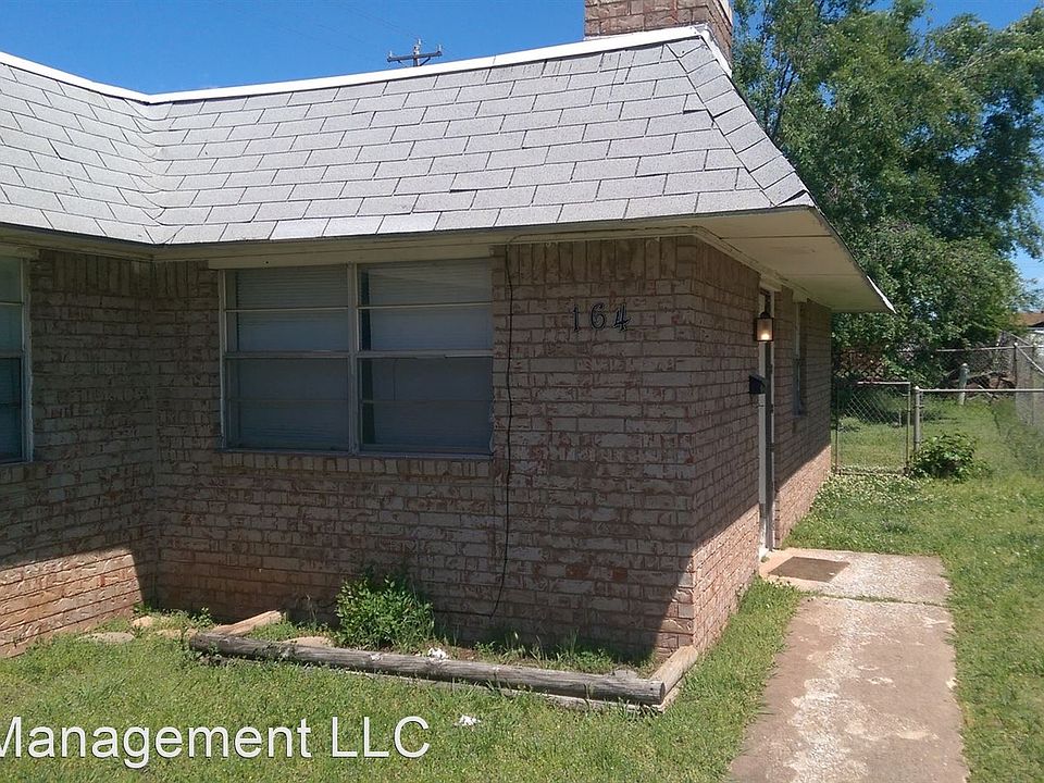 1st image of 164 NE 12th St
