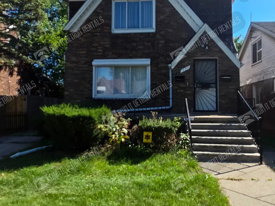 19206 Westphalia St #2