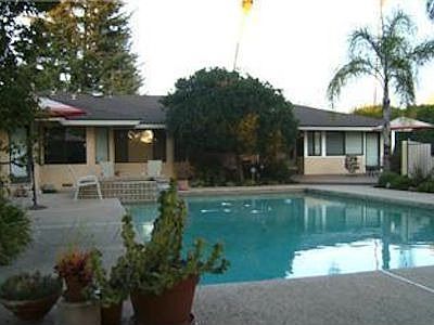 2nd image of 429 W Sunset Dr