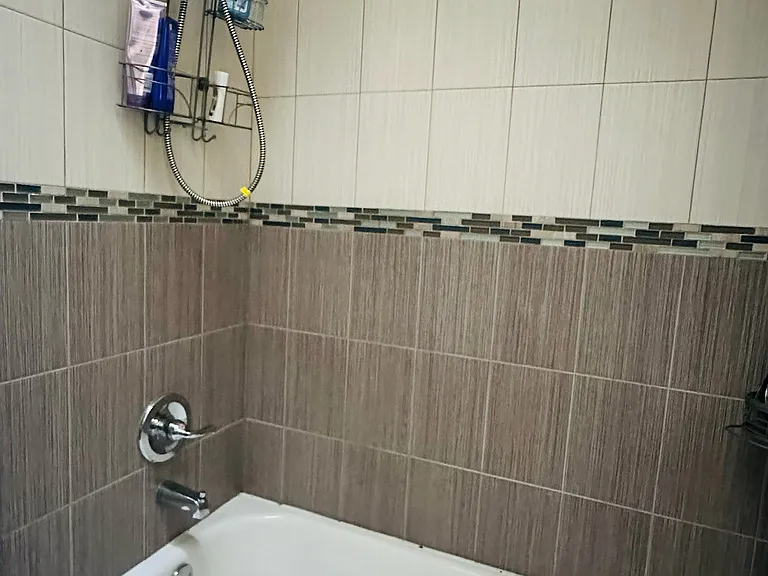 286 Ridgeway Plz #2 — Photo 5