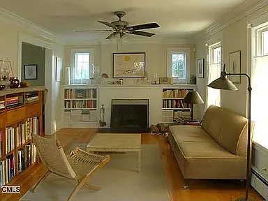 54 Bungalow Ave — Photo 7