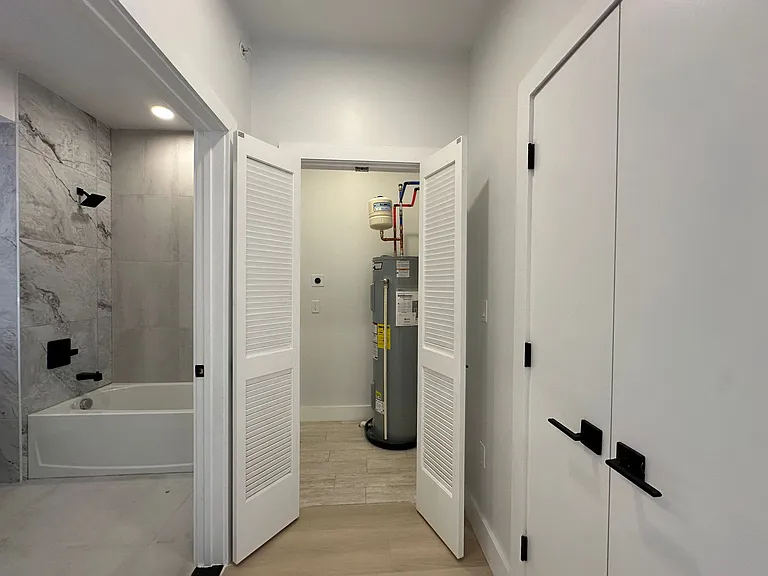 306 Forrest St #62E — Photo 4