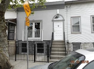 35 Kossuth St, Newark, NJ 07105