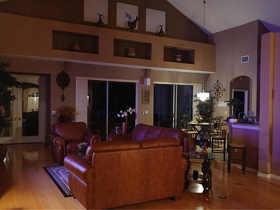 4th image of 16932 Melissa Ann Dr