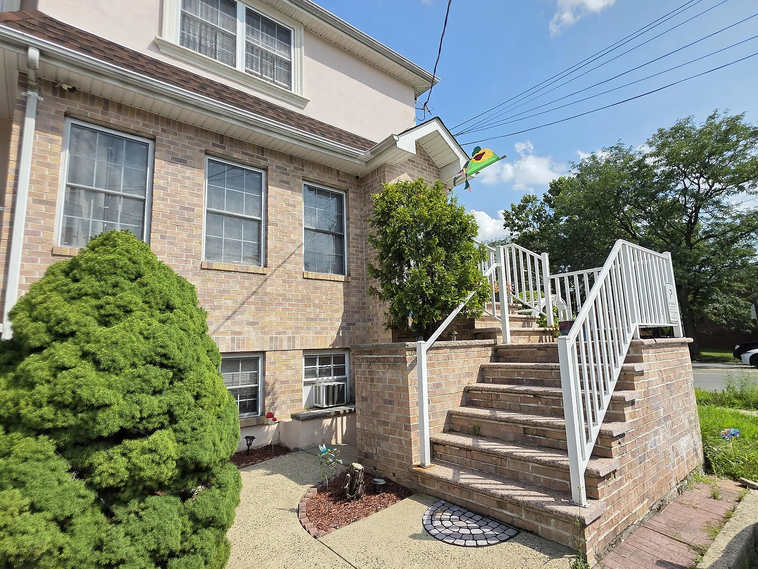 15 Orbit Ln — Photo 1