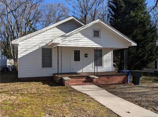 234 E Wilson Ave, Mooresville, NC 28115