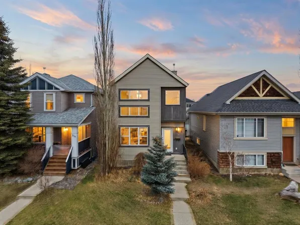 278 SW Copperstone Cir SE, Calgary, AB T2Z 0G5