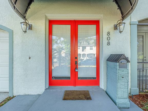 3rd image of 808 N Shine Ave