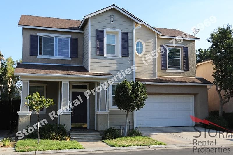 Two story, 1825 Sq ft, two car Garage, auto sprinklers & lawn service