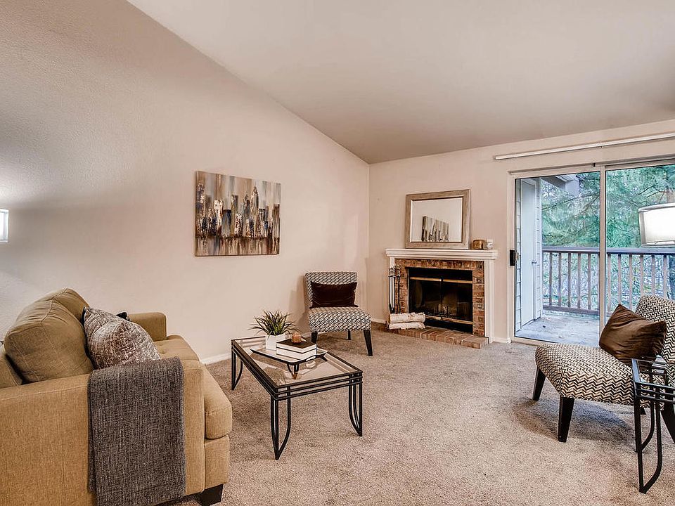 1st image of 15433 Country Club Dr Unit C306