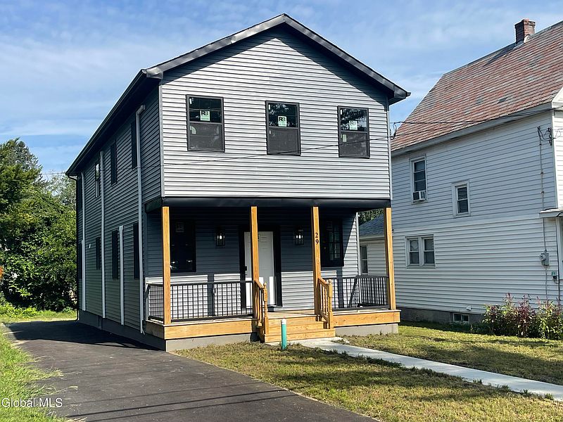 3rd image of 29 Marshall Avenue