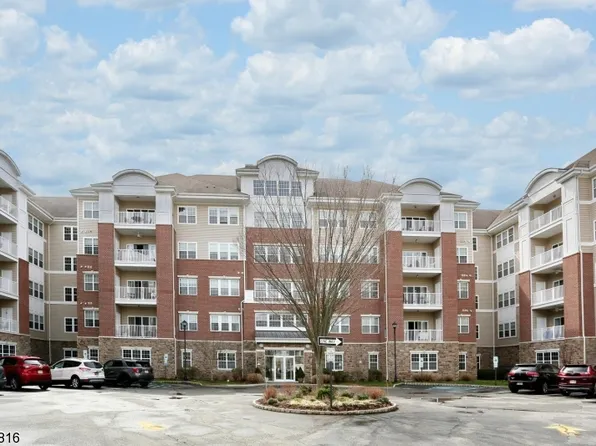 10305 Warrens Way #305, Wanaque Boro, NJ 07465