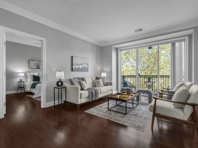 539 W 1st Ave APT 310, Columbus, OH, 43215