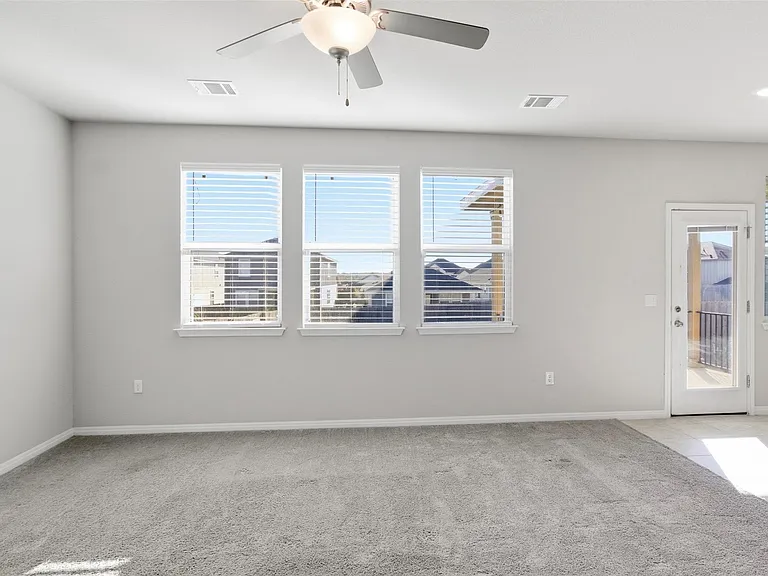 13107 Barrister Ln — Photo 4