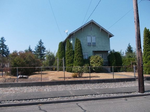 2nd image of 7030 S Park Ave