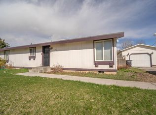 3161 S Rosedale Ln, Ammon, ID 83406