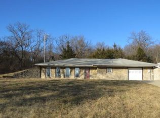 9004 Lowell Ave, Kansas City, KS 66111
