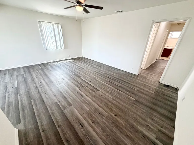 221 W Hammel St — Photo 9