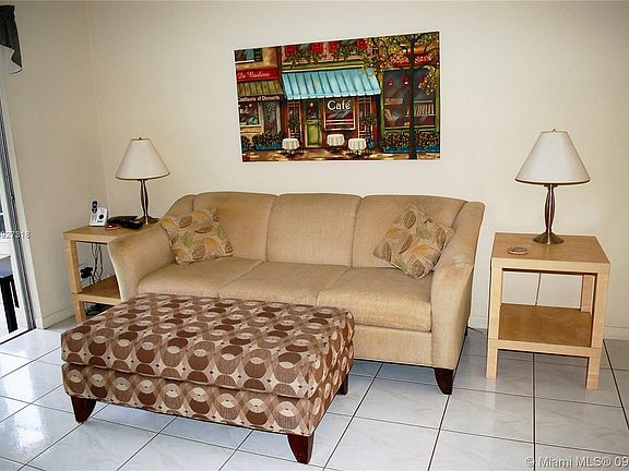 3rd image of 3401 NW 47th Ave APT 516