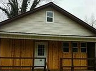 126 Railroad Ave, Buffalo, WV 25033