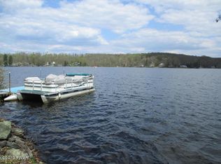 146 Spring Box Ln, Lake Ariel, PA 18436