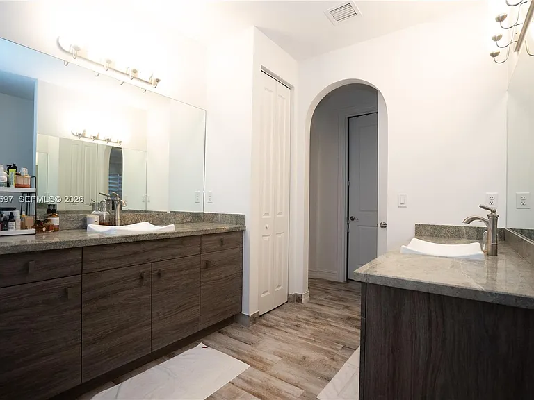 11826 SW 13th Ct — Photo 20