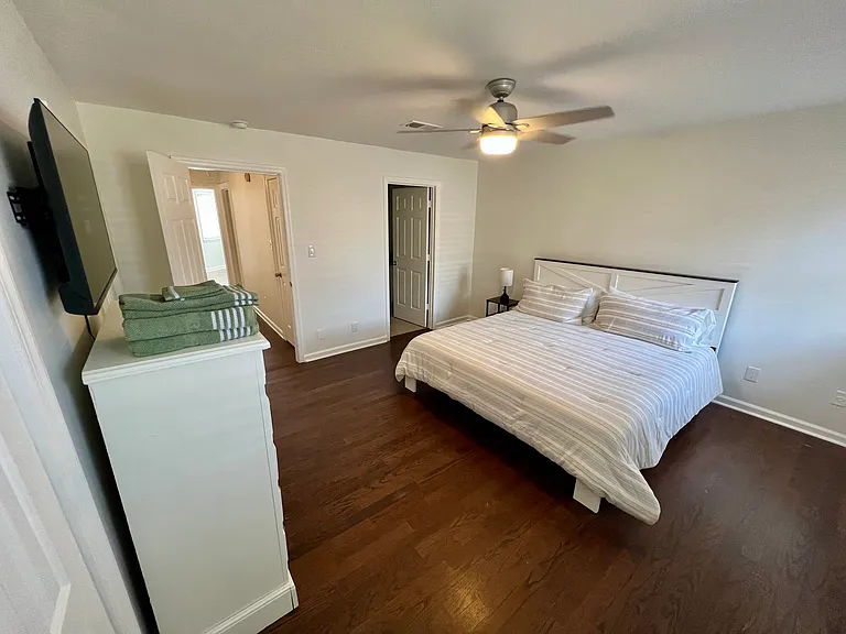303 Telfair St — Photo 10
