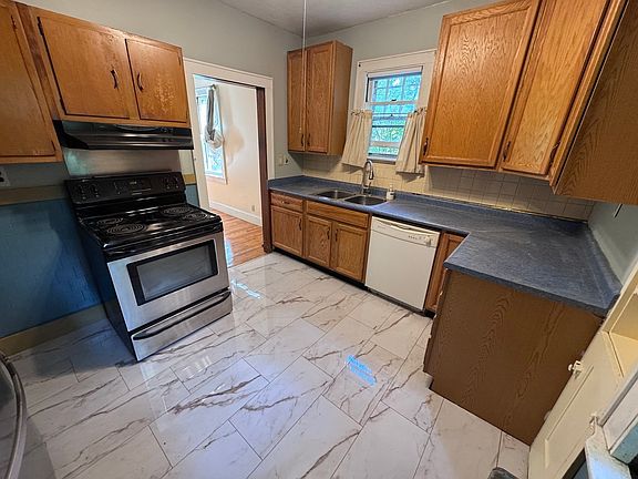 3rd image of 60 Spaulding St #1
