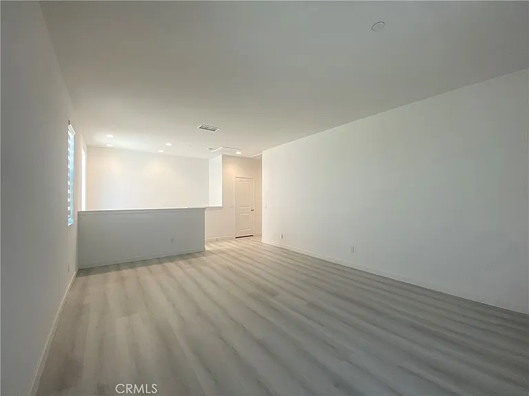 2932 E Silver Sky Dr — Photo 12