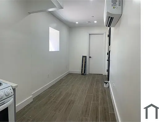 1902 Marmion Ave #4A — Photo 5