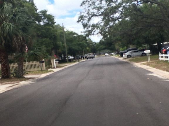 4th image of 1313 Friend Ave