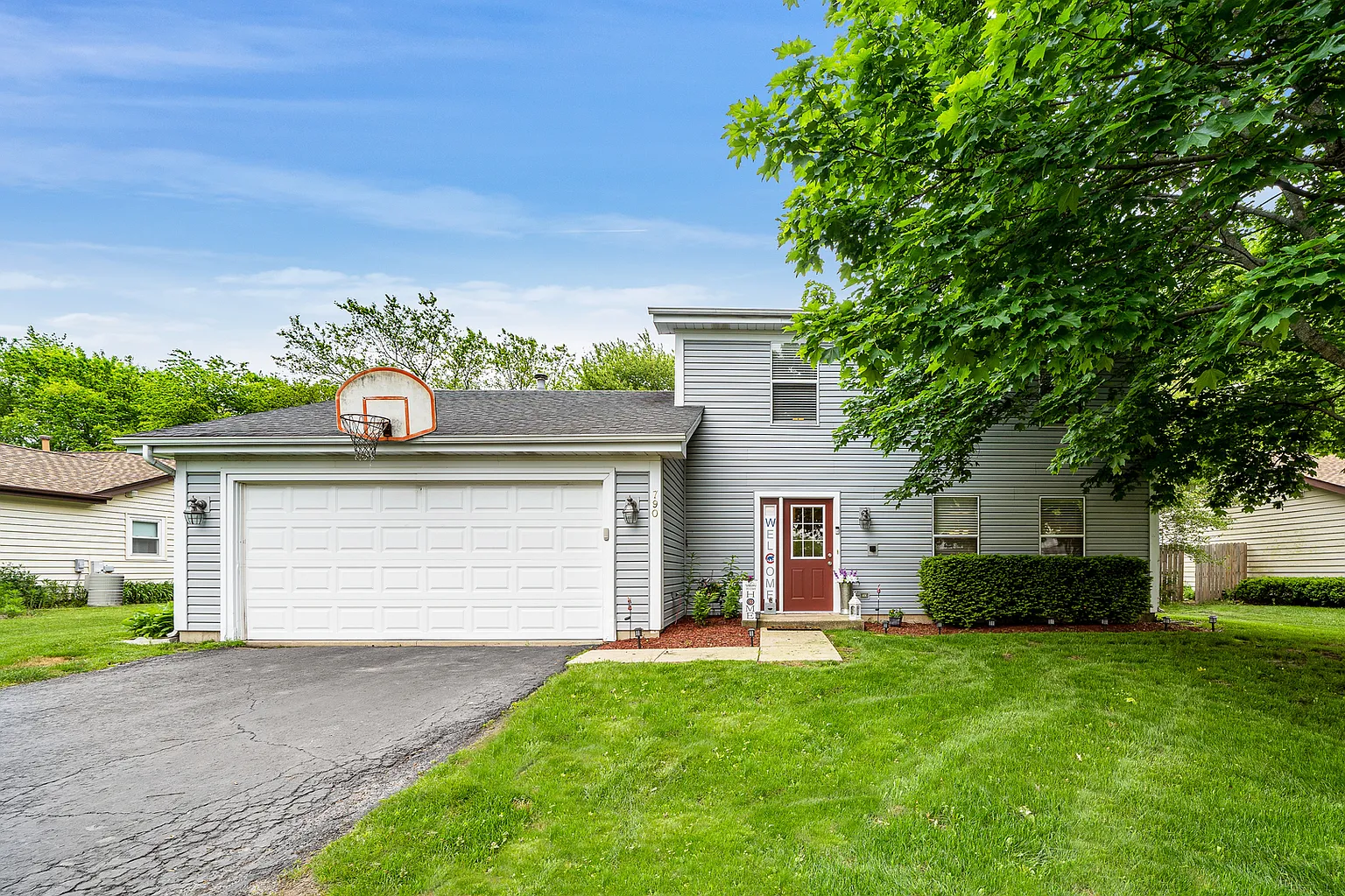 790 Applewood Ln photo 1