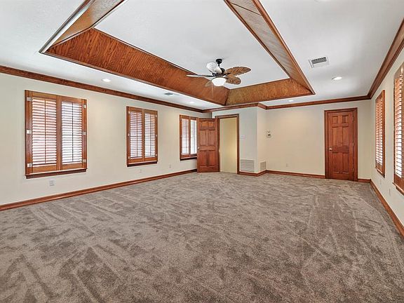 4th image of 6234 Skylark Cir