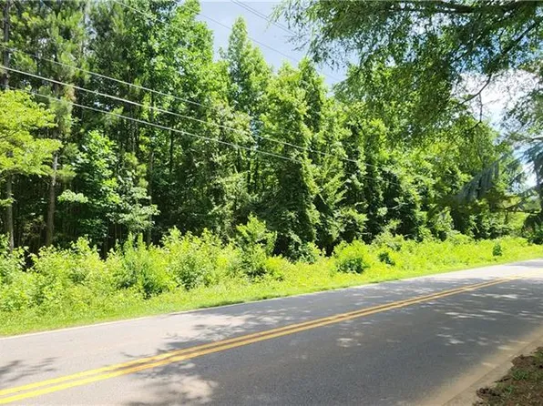8225 Rivertown Rd, Fairburn, GA 30213