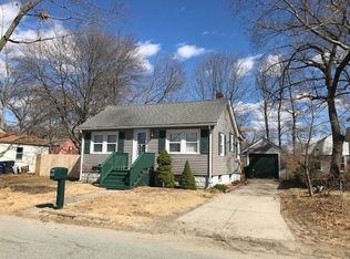 122 George St, Warwick, RI 02888