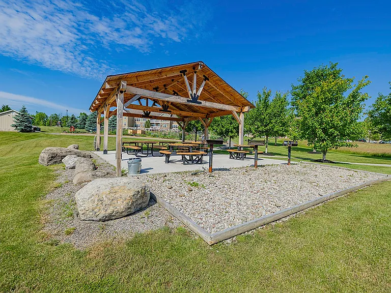 9000 Hammocks Dr — Photo 38
