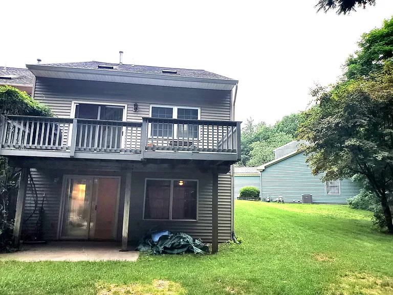 7318 Vic Ct — Photo 20