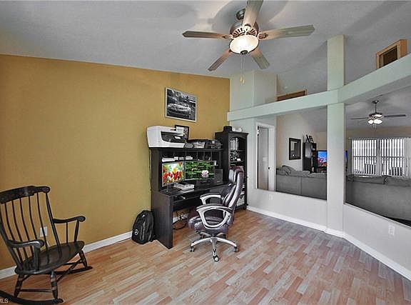 5th image of 4619 SW 24th Ave