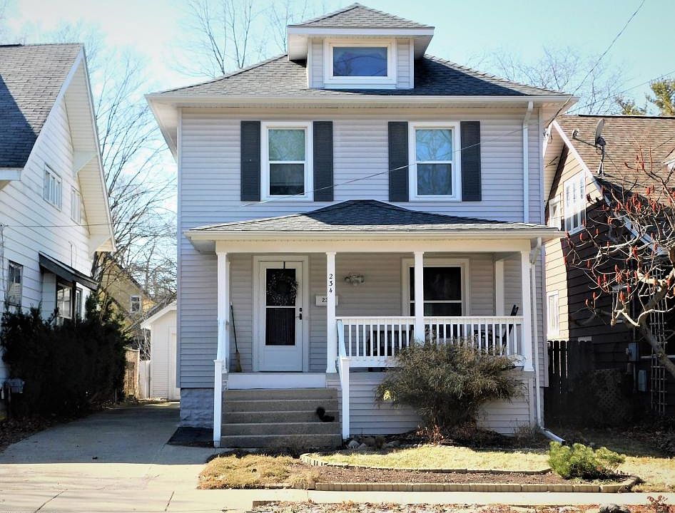 1st image of 234 S Clemens Ave