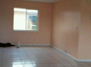 320 NW 4th St, Hallandale Beach, FL 33009