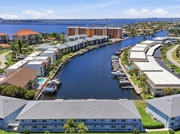 4211 SE 19th Pl APT 1F, Cape Coral, FL 33904