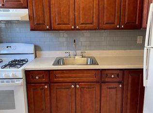 17 Centre St #C, Mount Vernon, NY 10552
