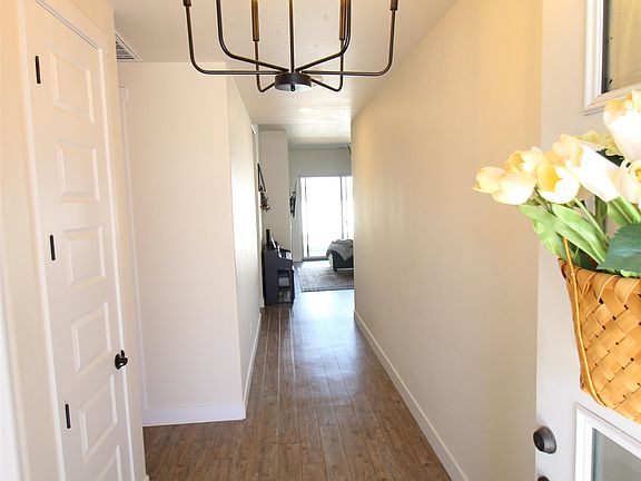 4th image of 840 Rupp Ave