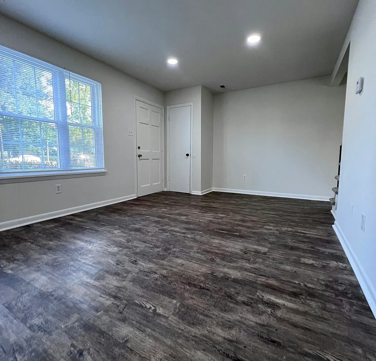 300 Cedarwood Road — Photo 3