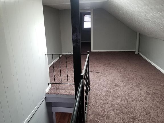 3rd image of 3816 Muriel Ave