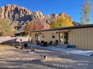 955 Foothill Ln, Springdale, UT 84767