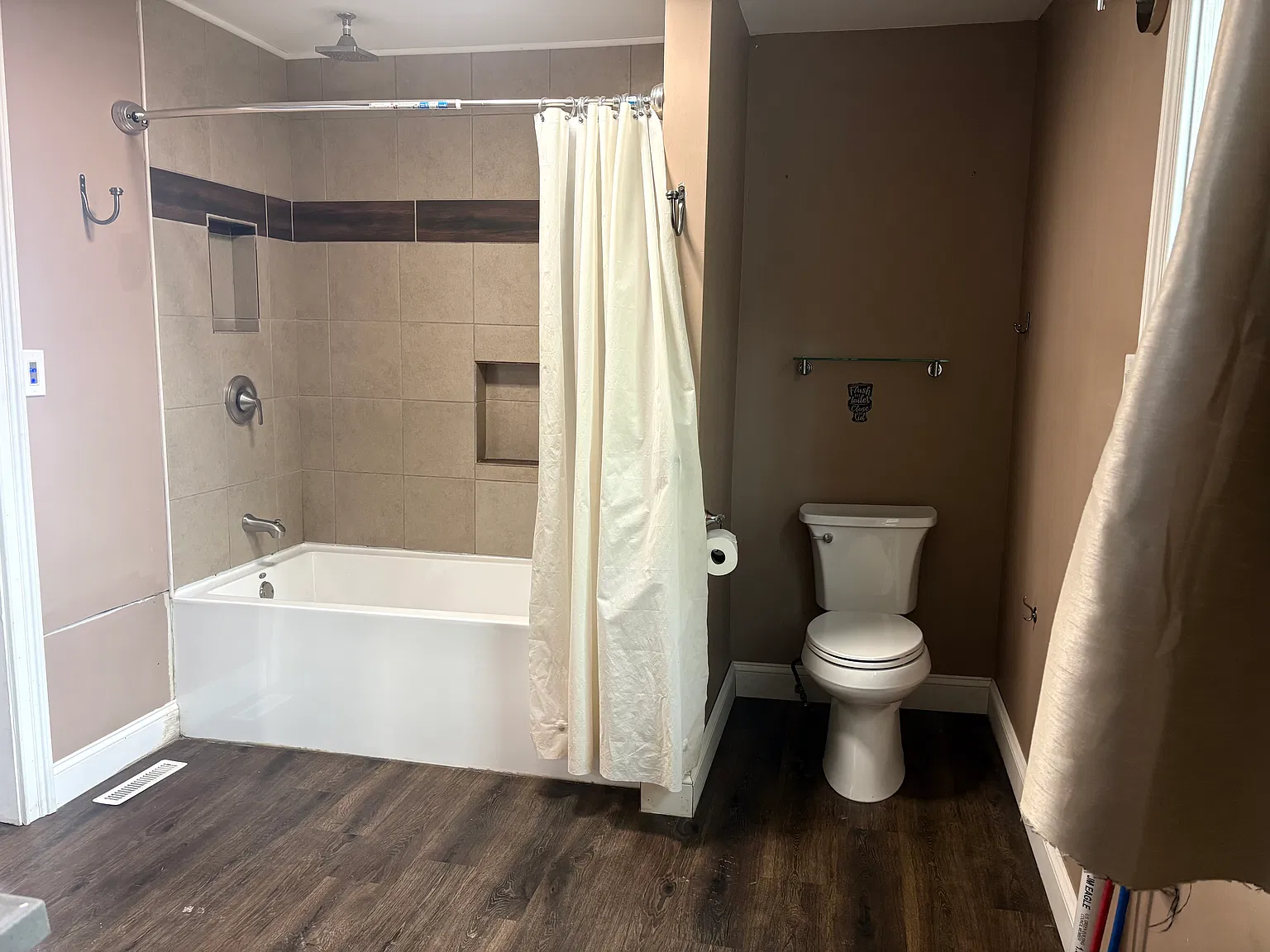 3 bed, 1700 sqft, $1,850 — Photo 3