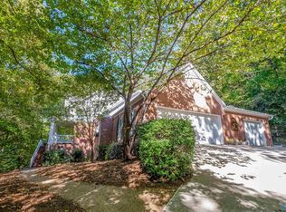 138 Greenbriar Rd, Gadsden, AL 35901