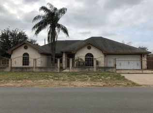 1515 Falcon Ave, Zapata, TX 78076