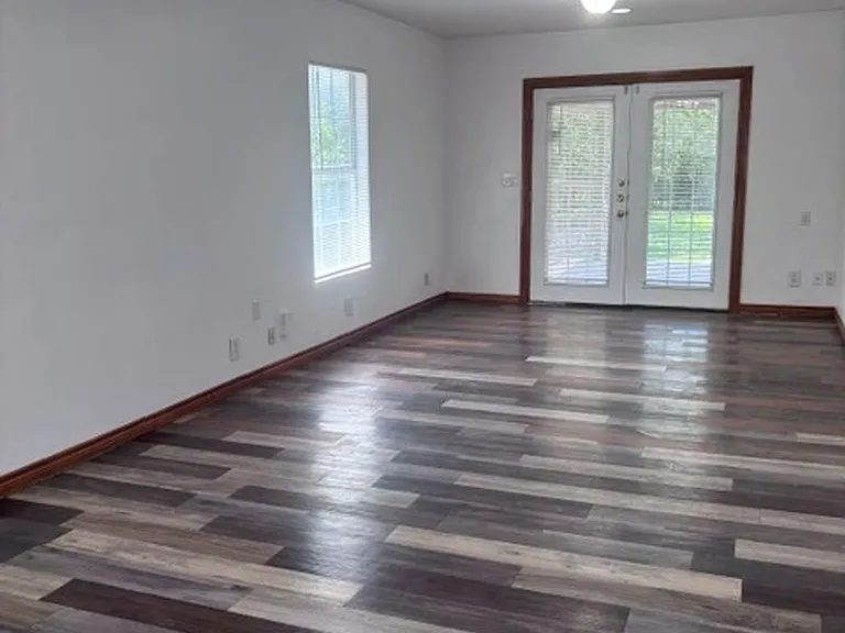2718 W Craig Pl — Photo 3